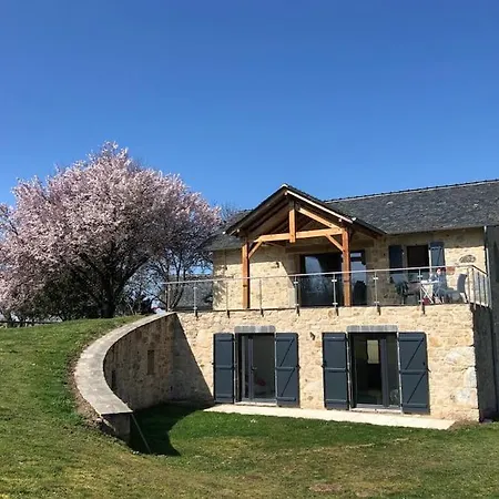 別荘 With Swimming Pool Le Moulinas *