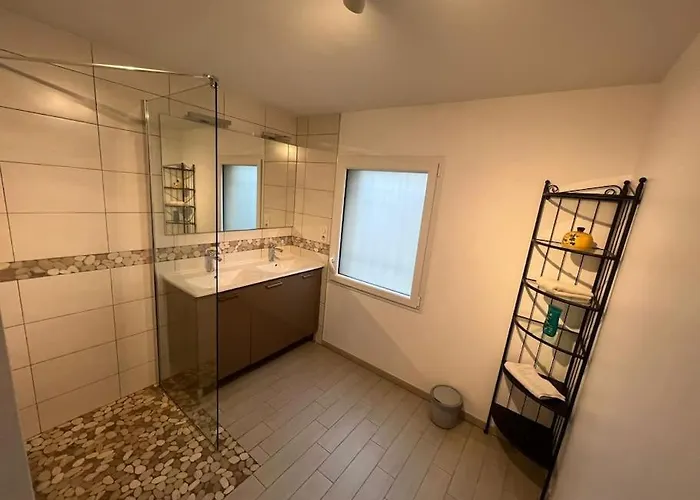 With Swimming Pool Le Moulinas