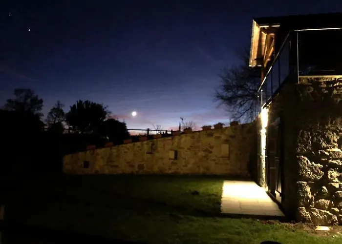 펜션 With Swimming Pool Le Moulinas *